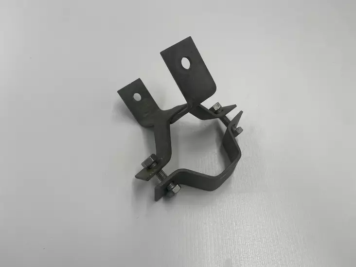 LANKKUKIINNIKE 60mm - Liikennemerkkien kiinnikkeet - 102347 - 1