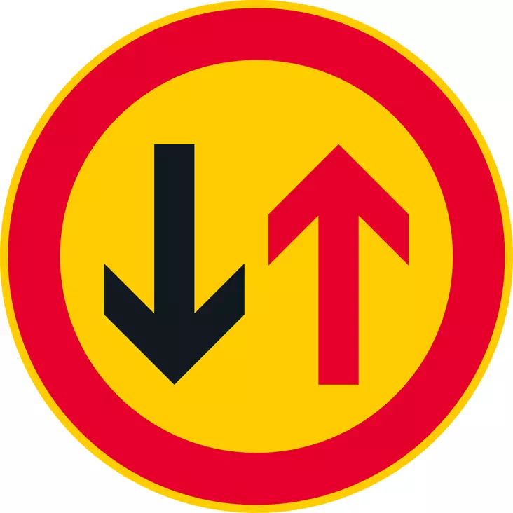 B4 VÄISTÄMISVELVOLLISUUS KOHDATTAESSA - B Etuajo-oikeus- ja väistämismerkit - 100253P - 1